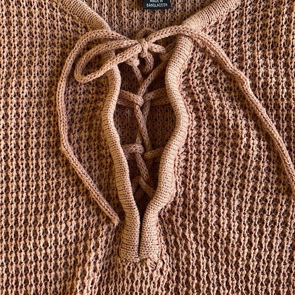 Sweater - Picture 2 of 2